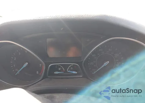 2015 Ford Focus Se z USA, uszkodzony, nr VIN 1FADP3F24FL268361